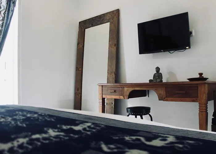 Dwipa Peaceful, Spacious 2 Bedroom Sanur